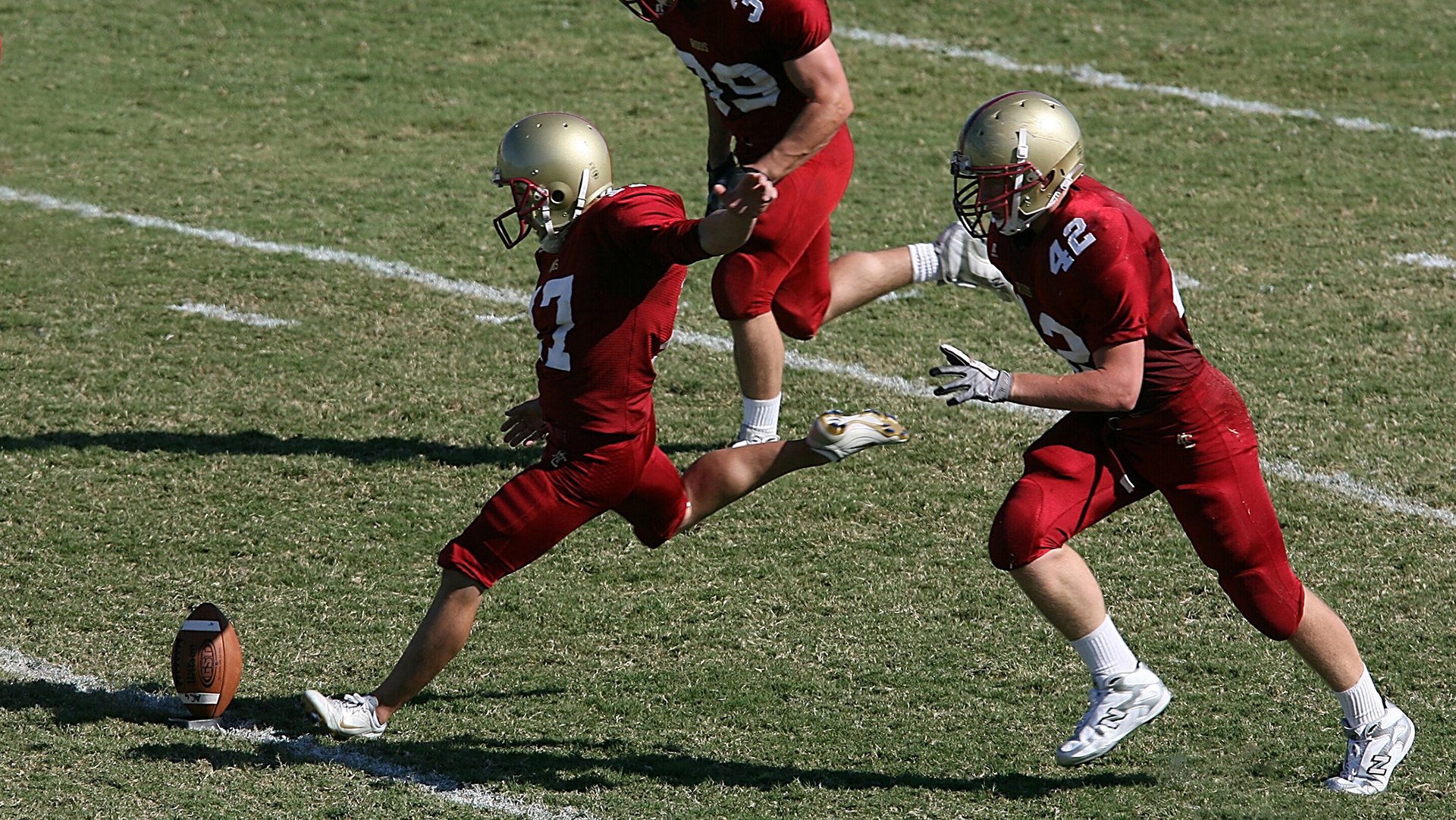 九游（jiuyou.com）游戏-“尼古拉斯·桑特基的攻守平衡，为阿根廷美洲狮队注入新活力”