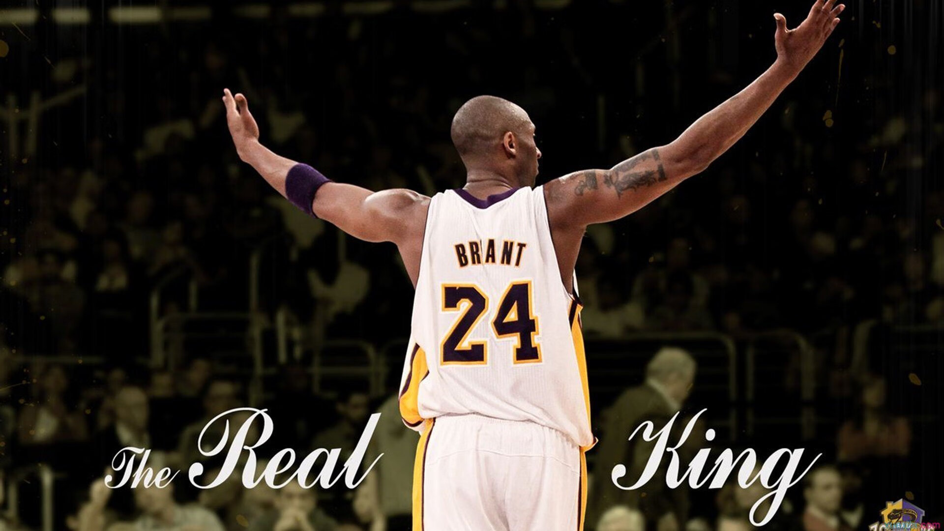 九游娱乐官网 (JIUYOU)-乔治连续抢断带动快船反击得分，乔治四年1.9亿美元续约快船